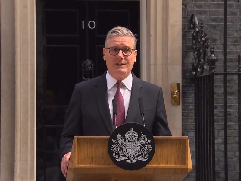 Keir Starmer mundur